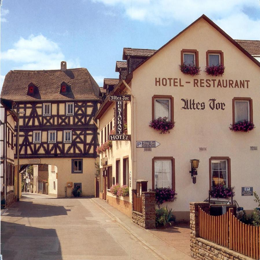 Hotel Altes Tor Filsen Zewnętrze zdjęcie